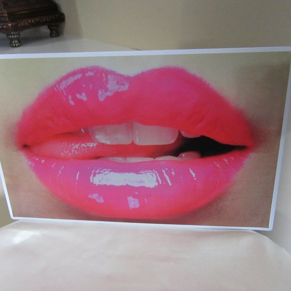 Lips Metal Sign - Picture 6 of 10